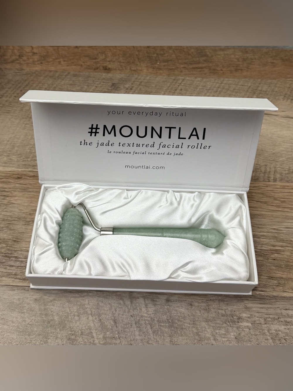 Mount Lai The Jade Textured Facial Roller – Jade Face Massager (New in Box)